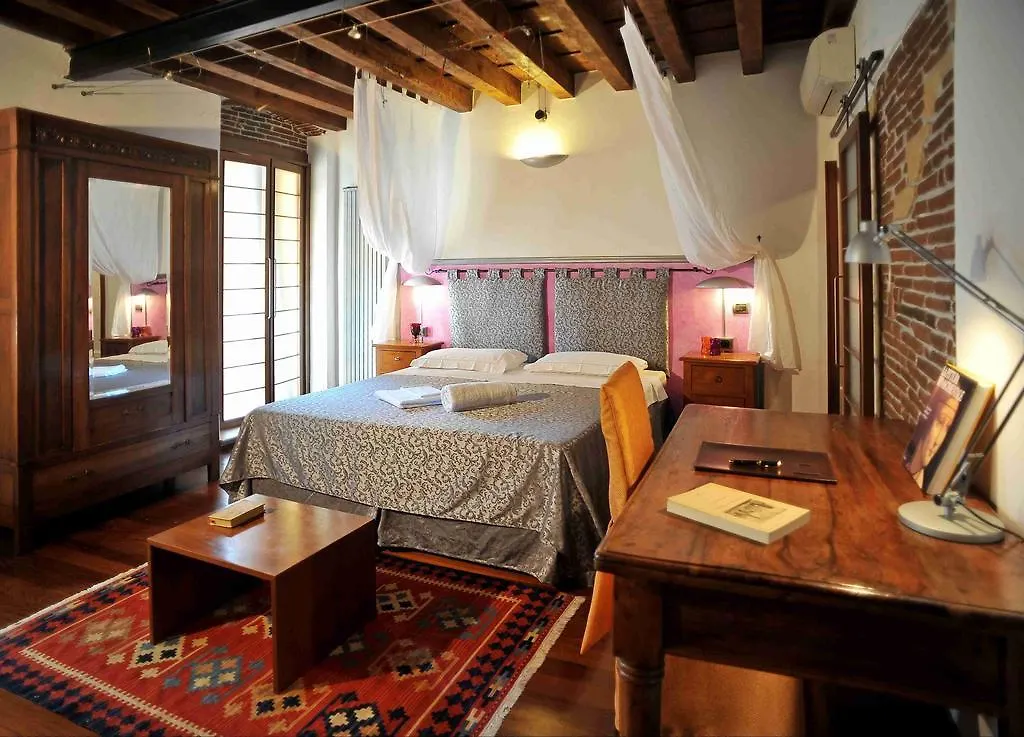 Bed & Breakfast Antica Residenza Via Roma Garden View Verona